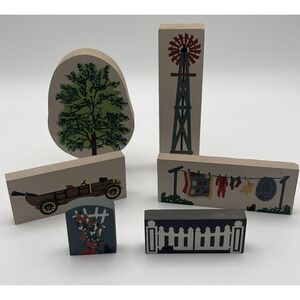 The Cat's Meow Village Accessory Lot Of 6 Car, Fence, Tree, Windmill/Clothesline